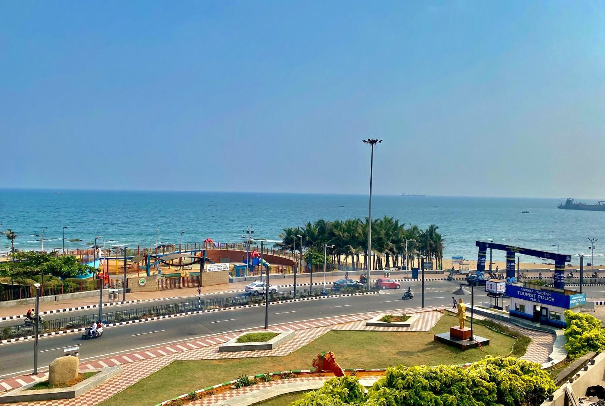 דירות ויסאקפאטנם Ocean'S Edge מראה חיצוני תמונה